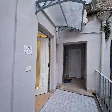 Filo Apartment